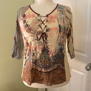Vanilla Sugar vintage pink/green grommet floral laced up beaded 3/4 sleeve top